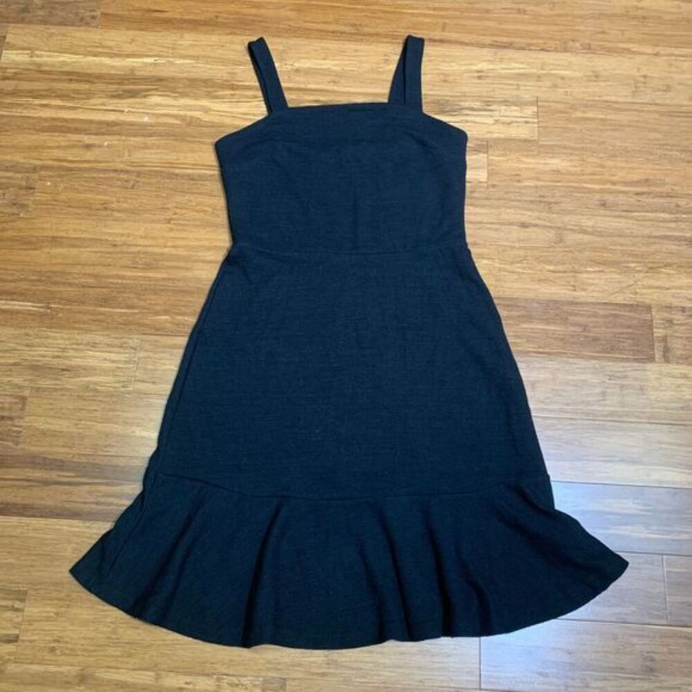 GAP Dress‎ Womens 6 Tall Black Apron Flounce Fit & Flare Sleeveless Ruffle Hem